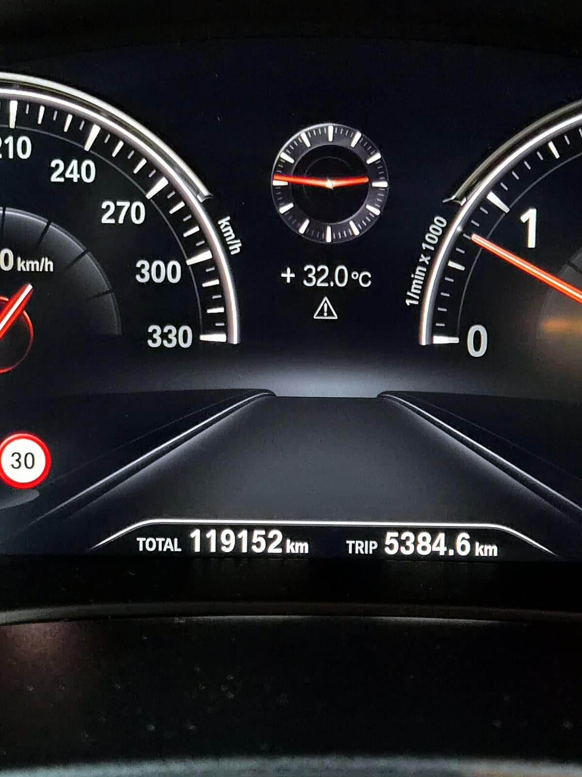 BMW 630d GT 계기판 주행거리 확인