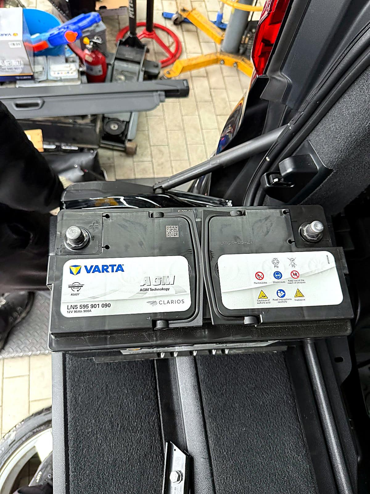 BMW X7 새 배터리