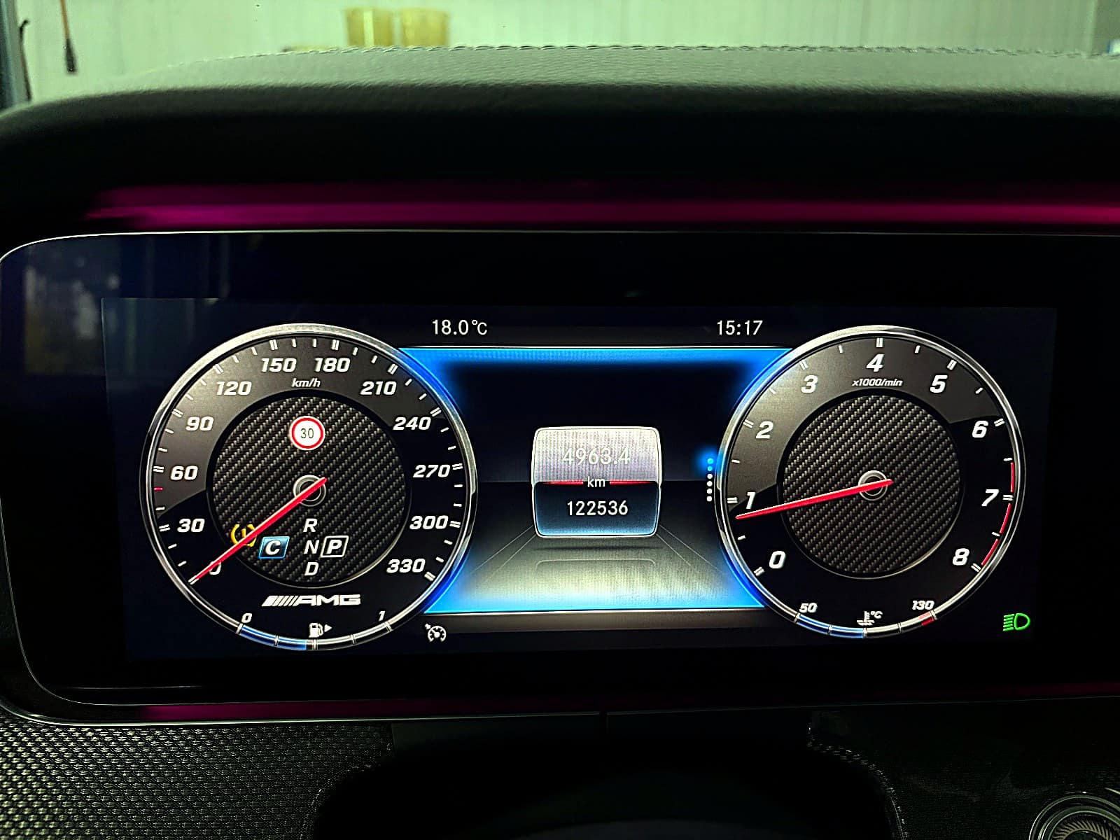 벤츠 CLS 계기판 누적 122,536km
