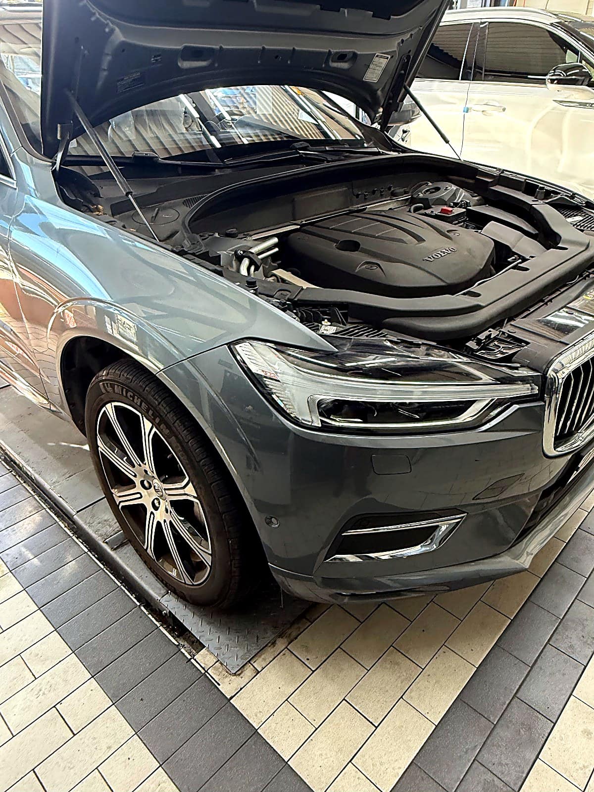 수완광산점에 입고된 볼보 XC60 2세대