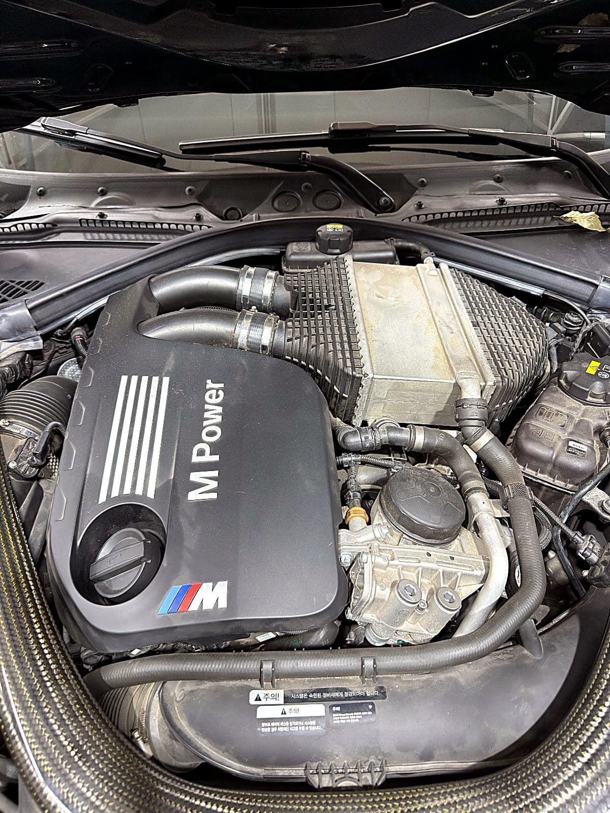 BMW 정비 사진