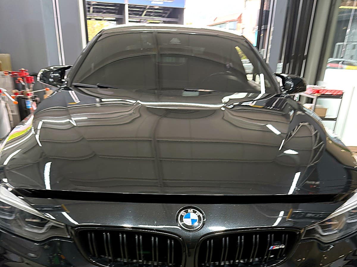 순천점에 입고된 BMW M4 앞모습