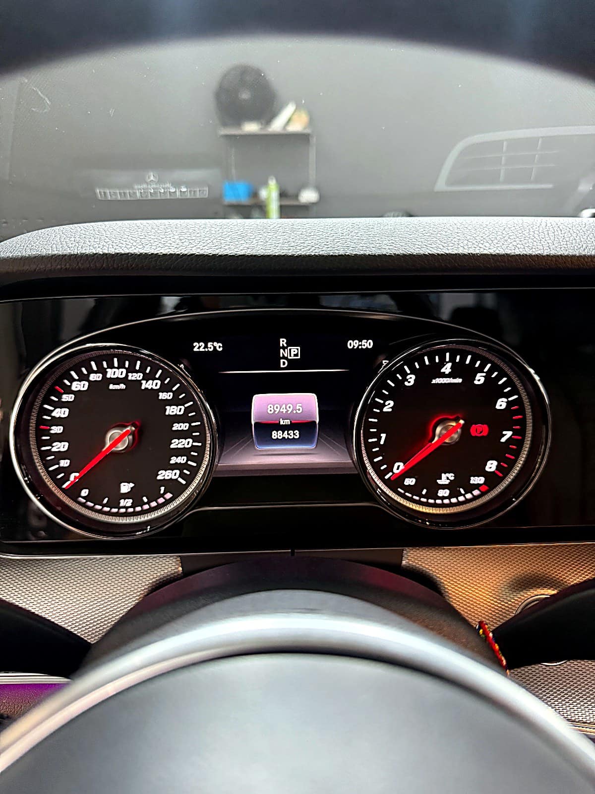 벤츠 E클래스 계기판 누적 88,433km